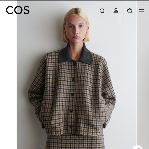 COS Sculpted Merino Wool Short Jacket Beige Checked Size Large - Picture 2 of 12